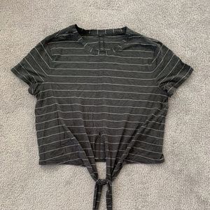 Lululemon tie t-shirt